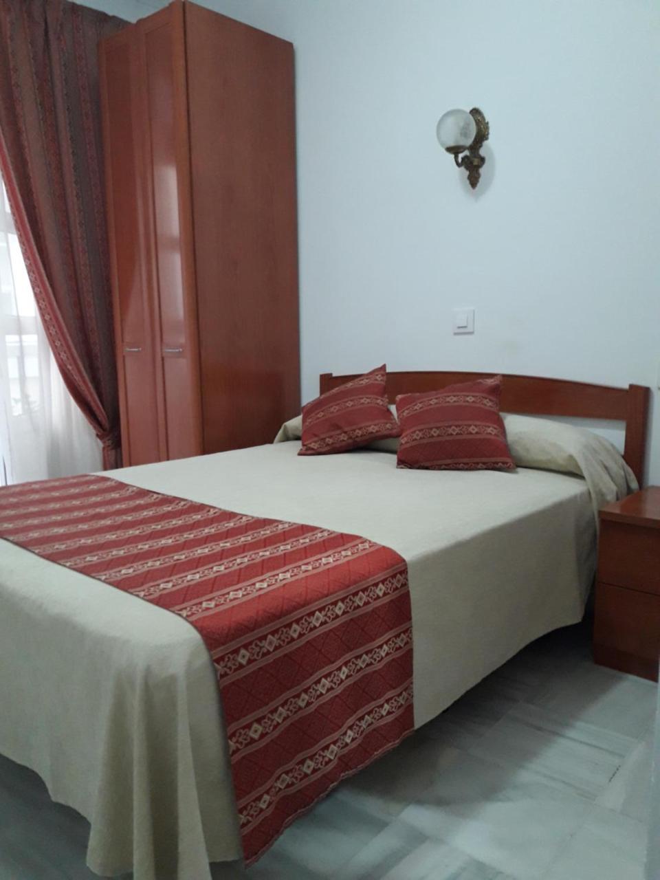 Hostal Centro Sol Cádiz Eksteriør billede